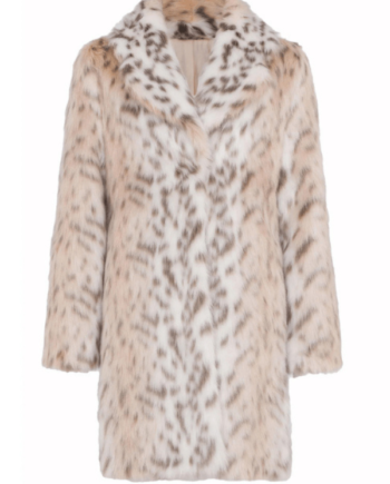 Yellowstone S04 Beth Dutton White Fur Coat.