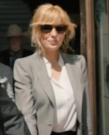 Yellowstone Season 5 Beth Dutton Grey Blazer