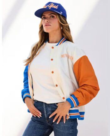 Women’s New York Knicks Terez White Full-Snap Bomber Jacket.